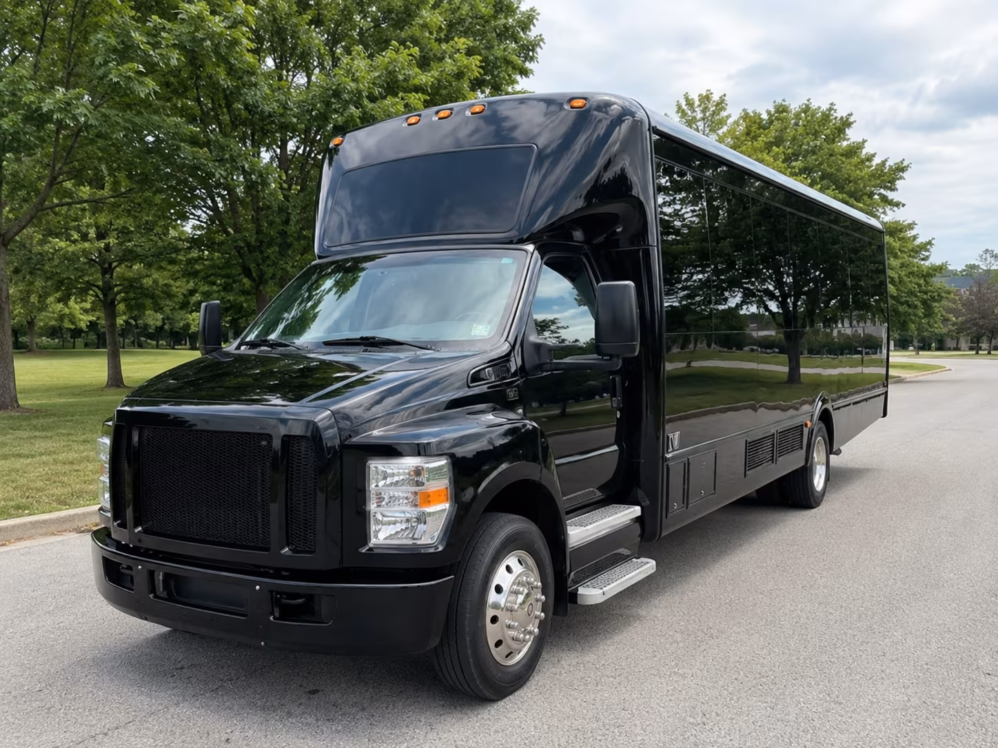 bus rentals for brewery tours and desert craft beer crawls around indio