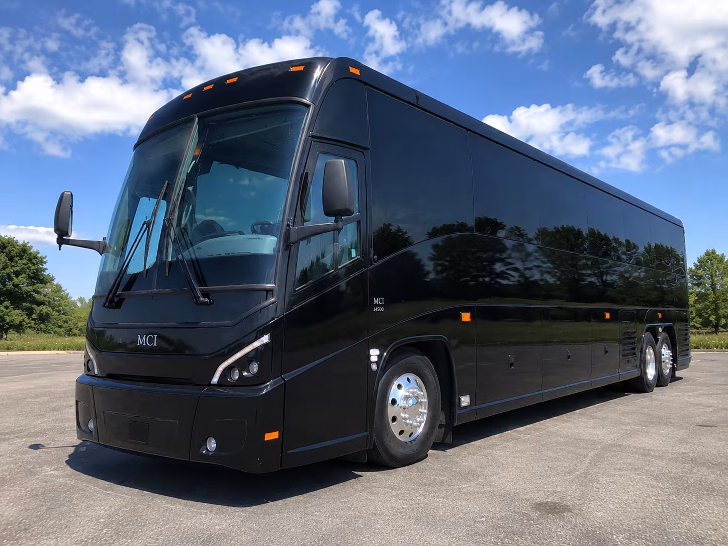 charter buses to empire polo club sporting events and tournaments