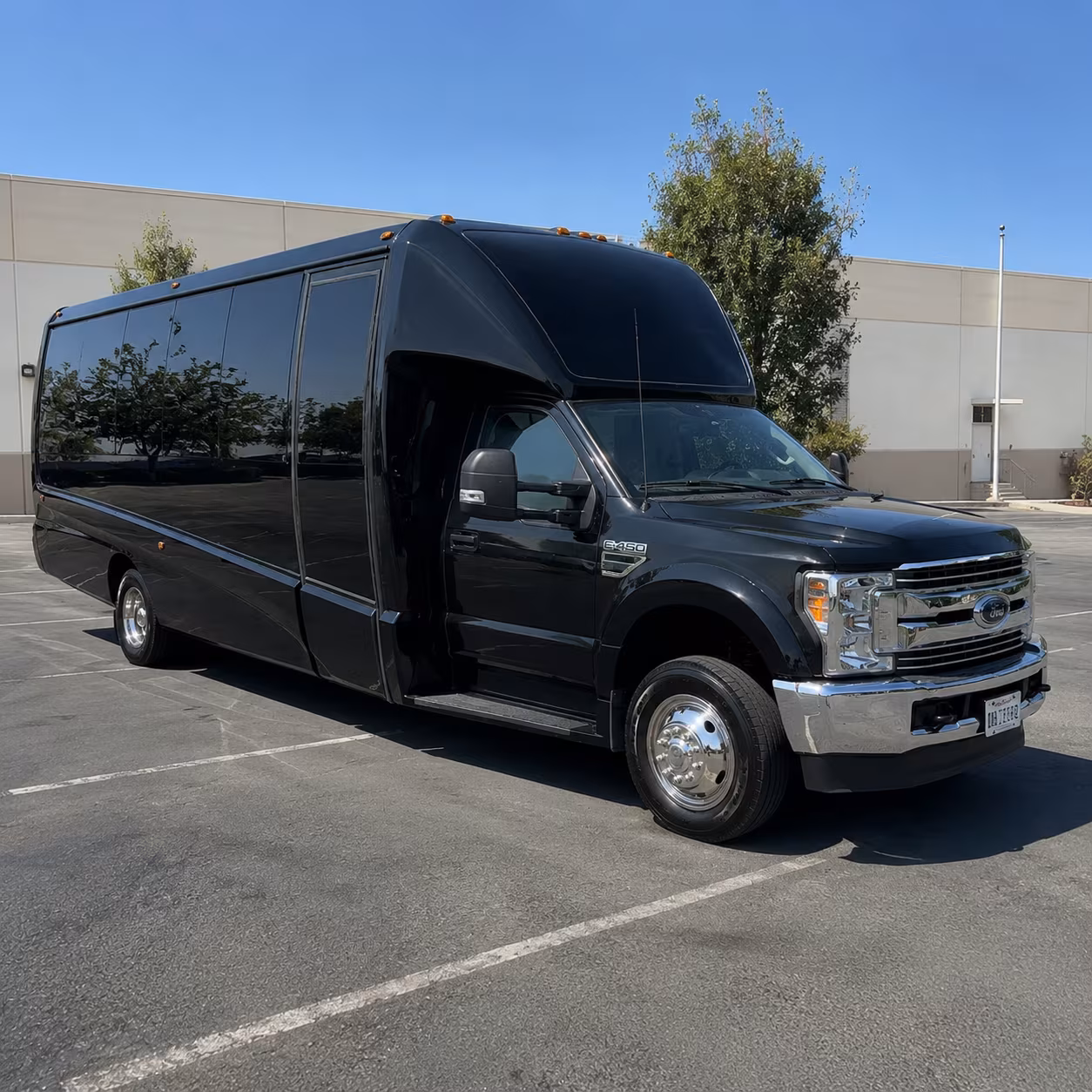 party buses and charter buses to acrisure arena events in the coachella valley
