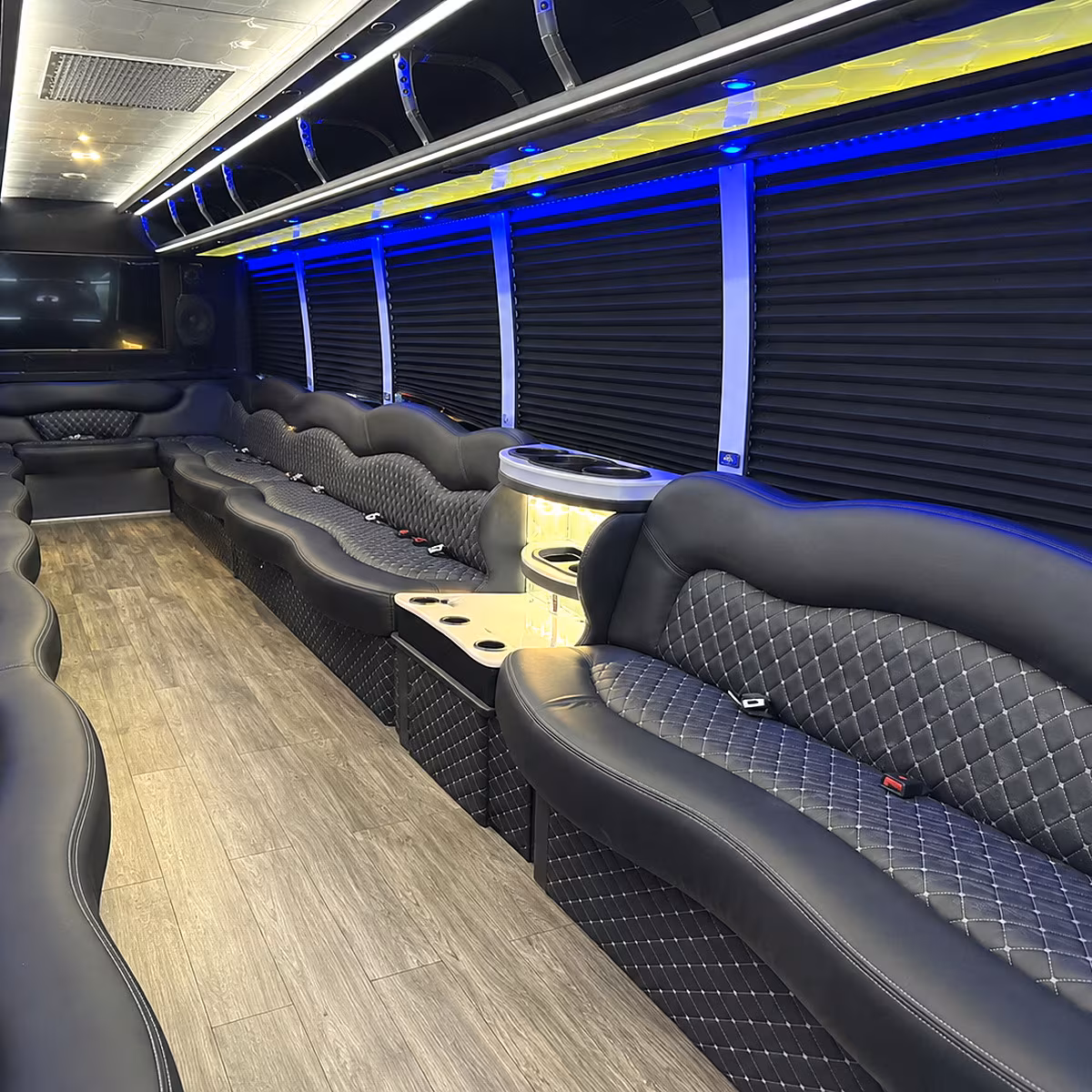 quinceanera and sweet 16 birthday party buses in indio