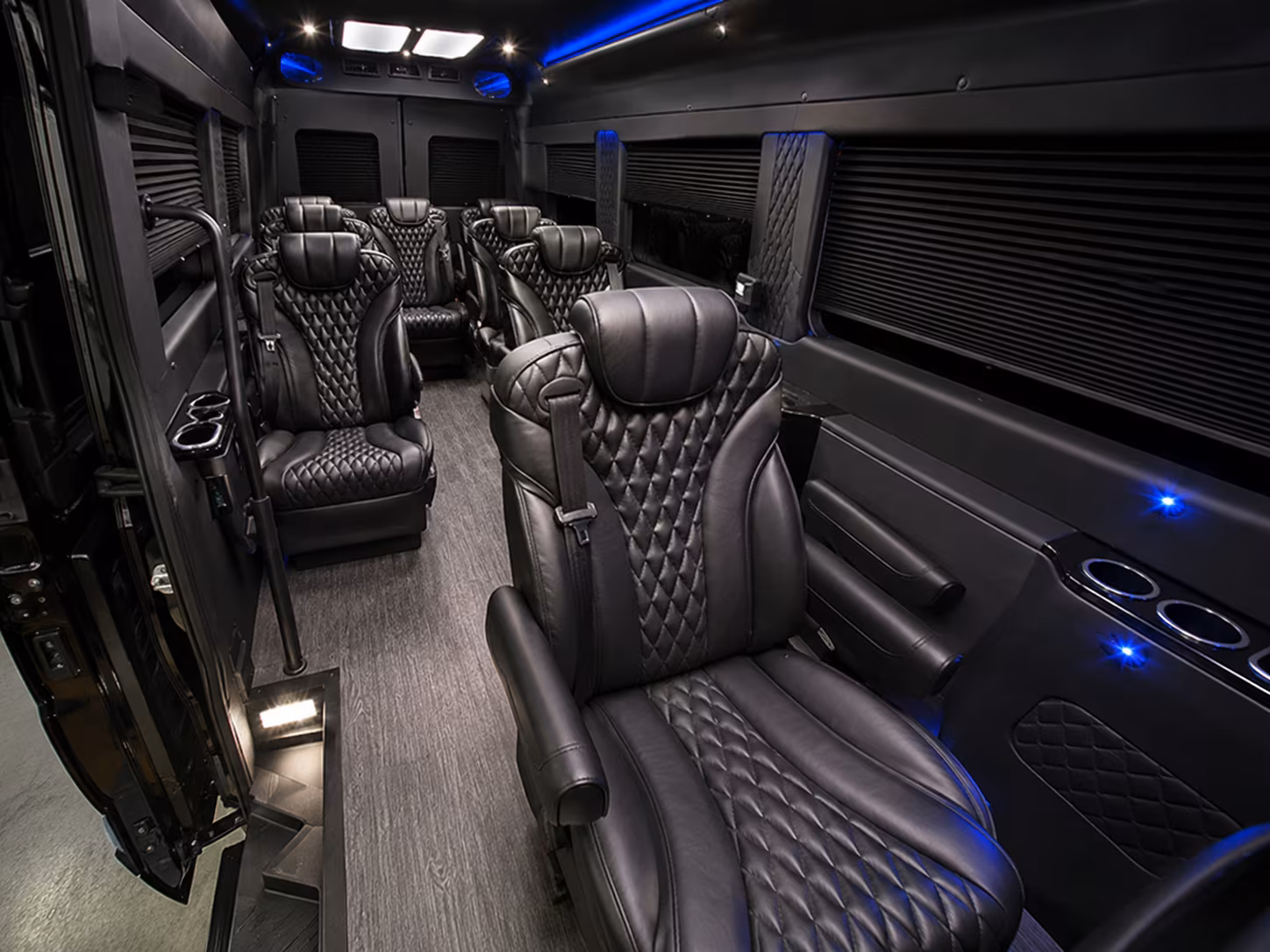 secure transportation for your next prom 3